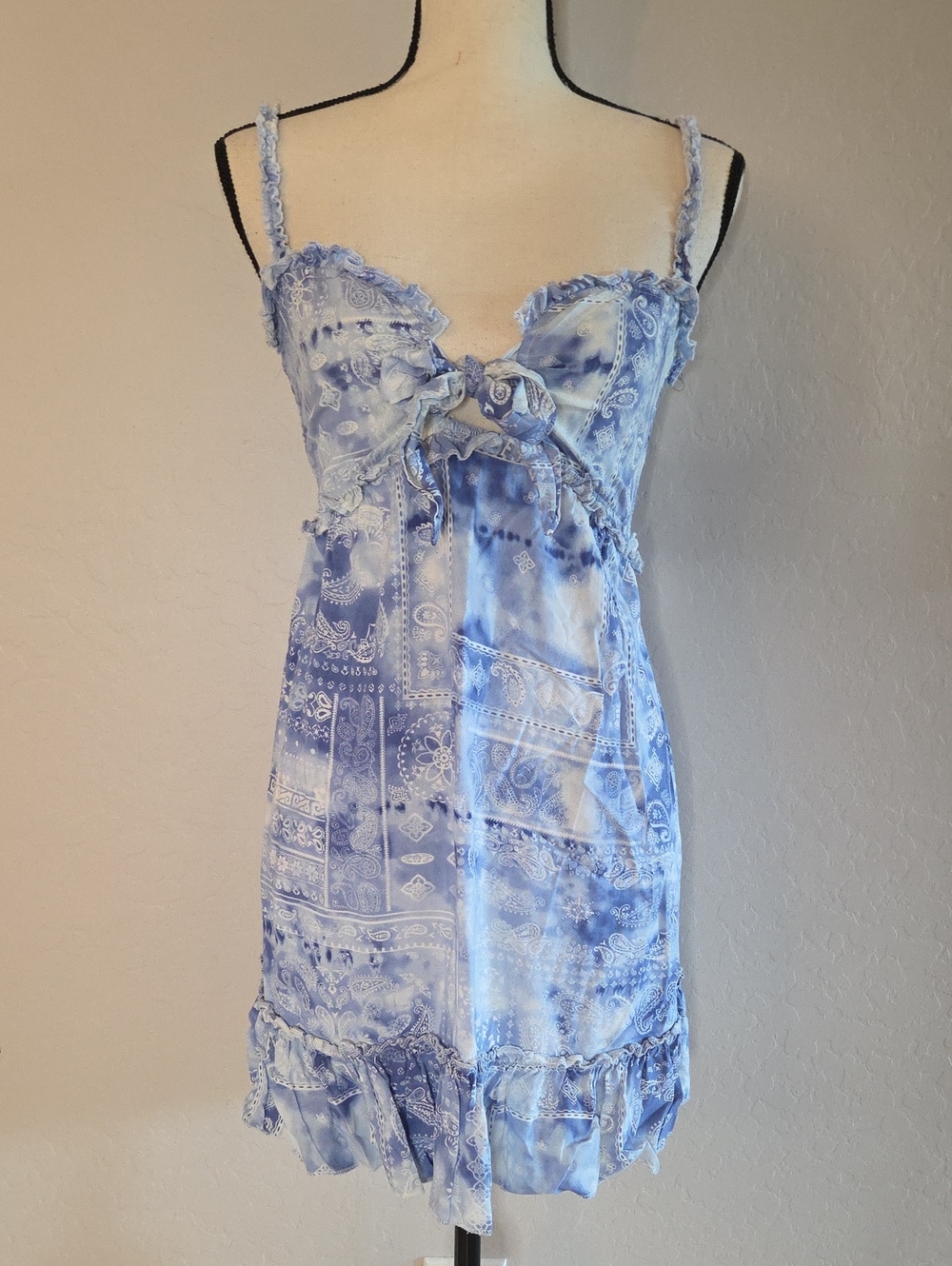 Ocean Drive Light Blue Bandana-Print Tie-Front Chemise